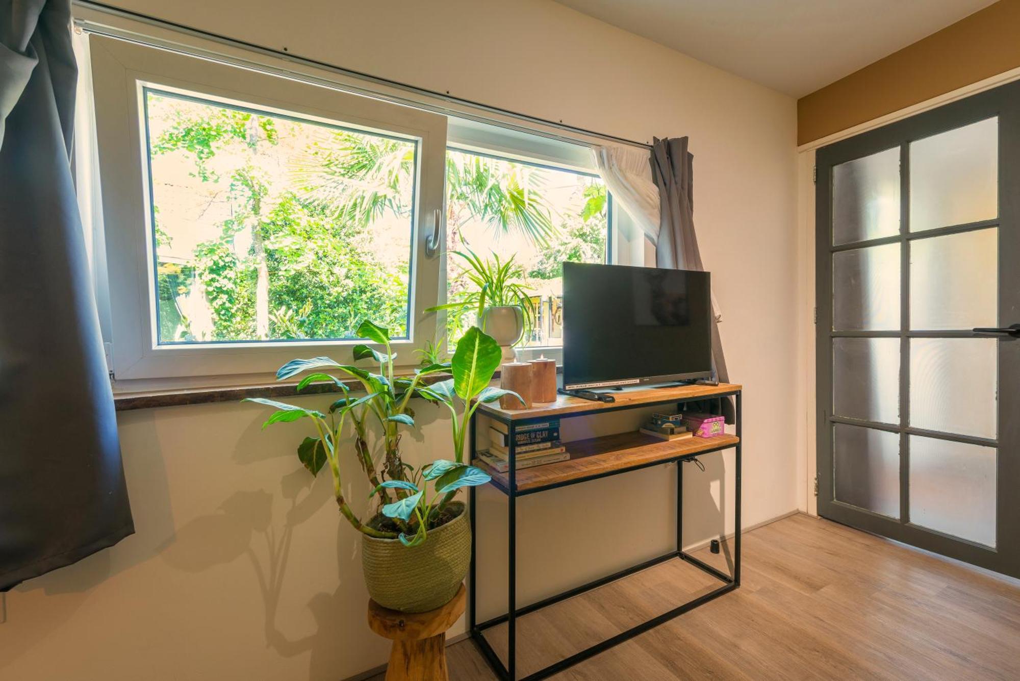 Tiny House - Leenfietsen, Eigen Keuken En Badkamer Nimègue Extérieur photo
