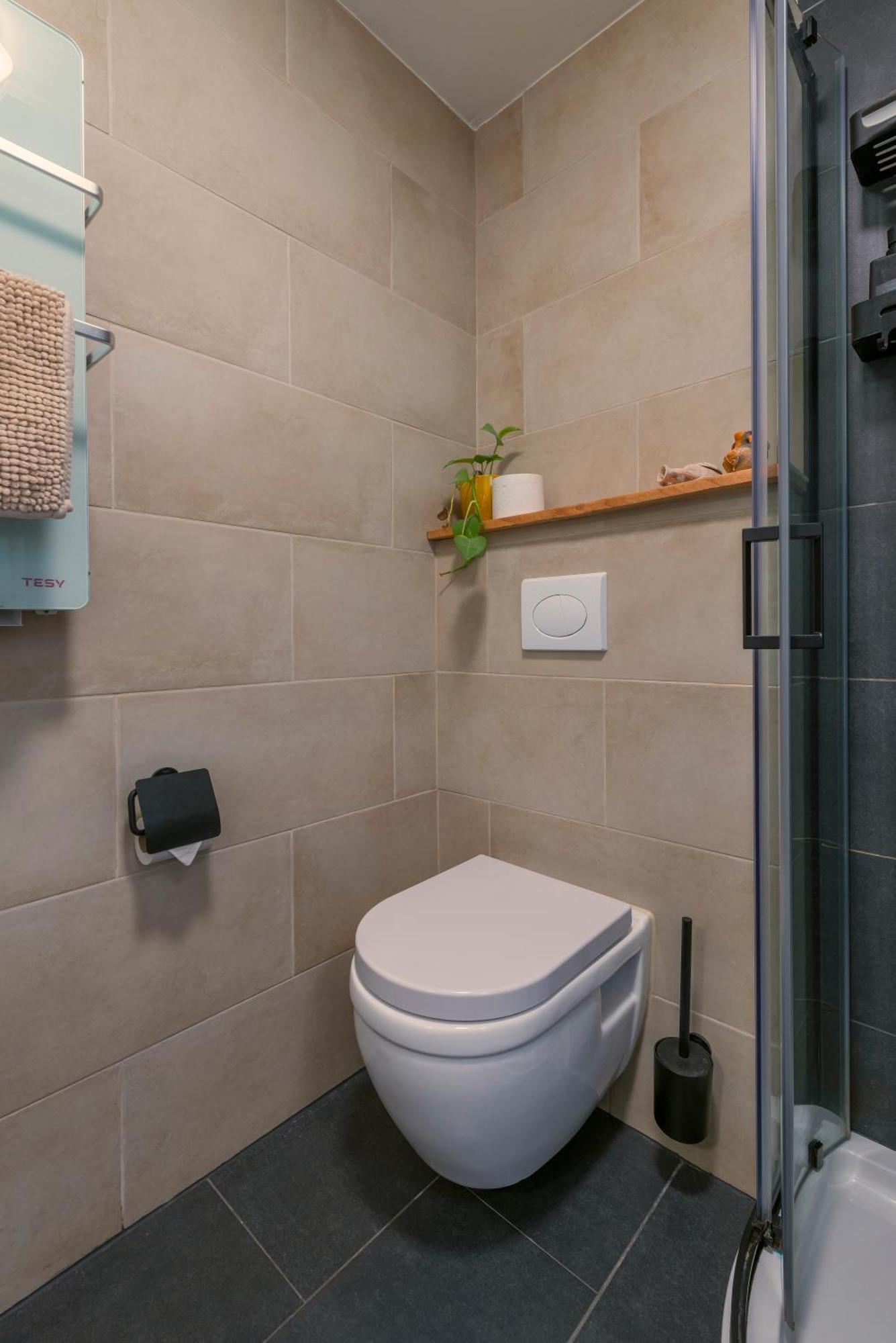 Tiny House - Leenfietsen, Eigen Keuken En Badkamer Nimègue Extérieur photo